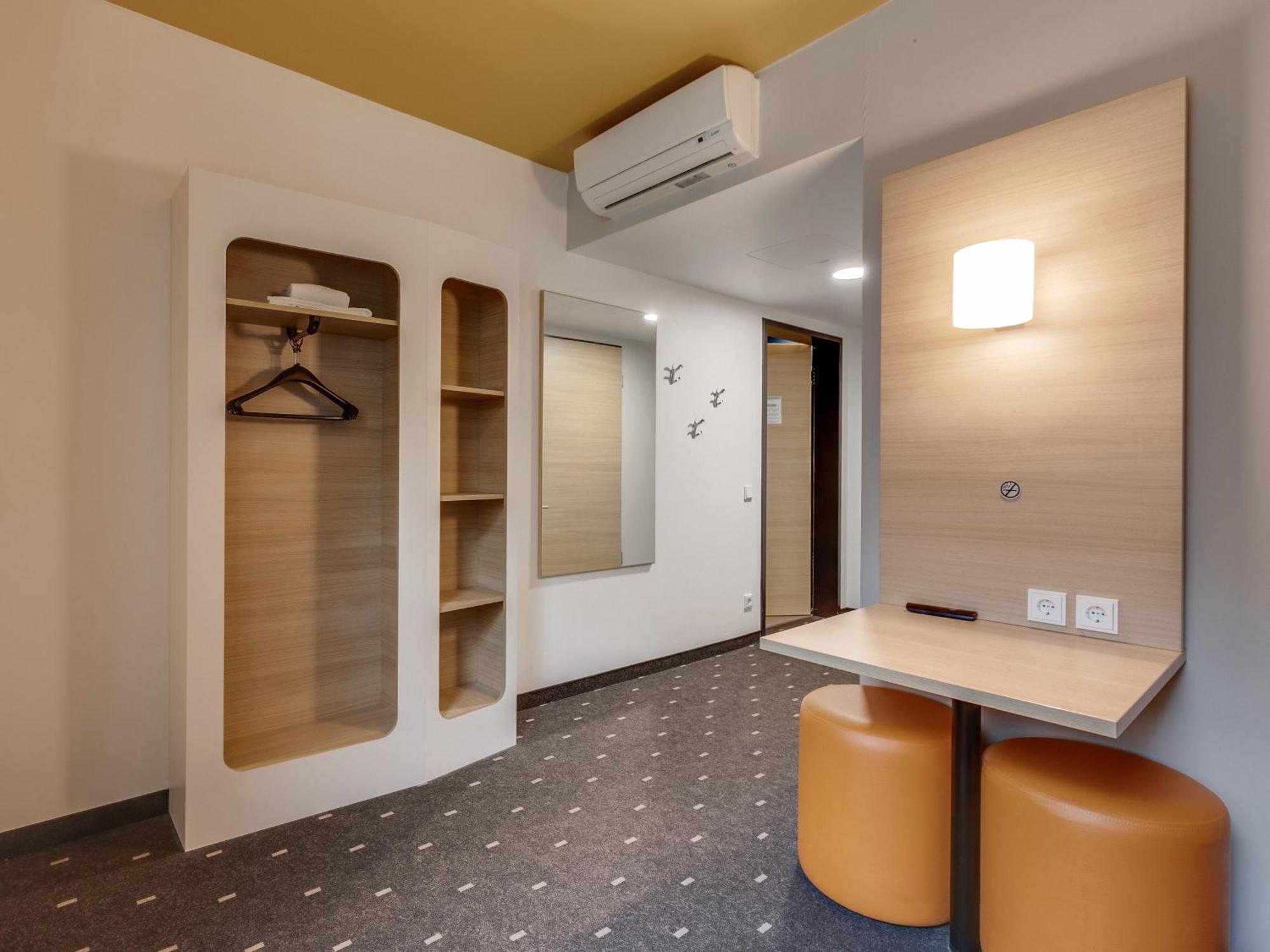 B&B Hotel Bremen-Ueberseestadt Eksteriør billede